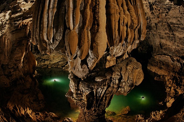 HUE – QUANG BINH Paradise cave full day Package (1 day)
